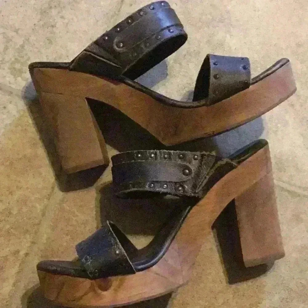 Sbicca Vintage Collection Leather Platform Sandals